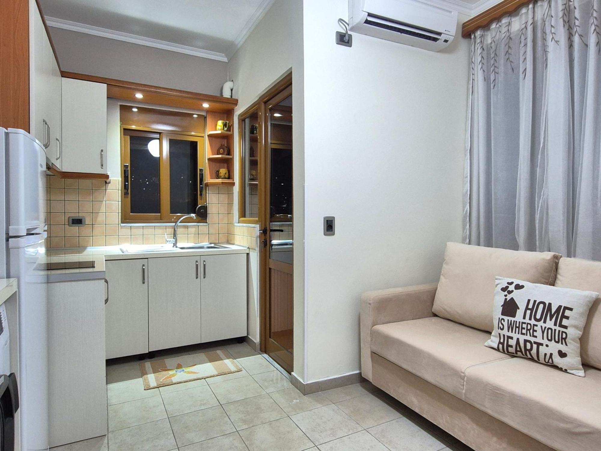 Apartament Albi's *